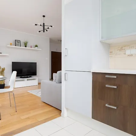 With Parking Near Metro Mlociny By Renters Apartment